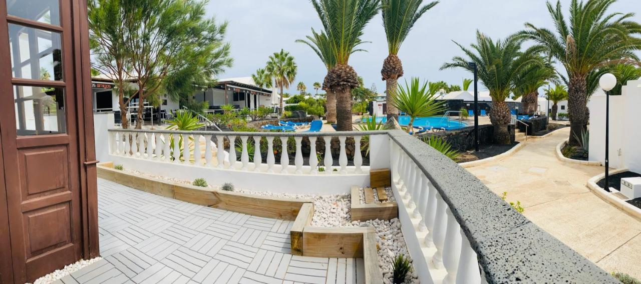 Lc Bastian Marina Bungalow Costa Teguise Extérieur photo
